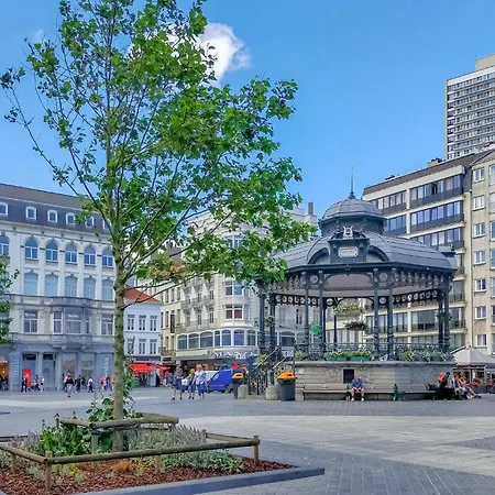 2 Bedroom Cozy In דירה *