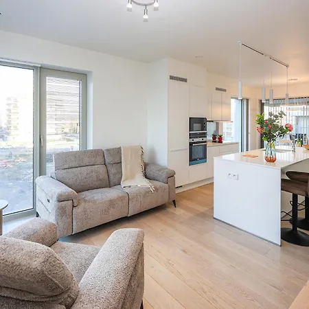 2 Bedroom Cozy In Ostende
